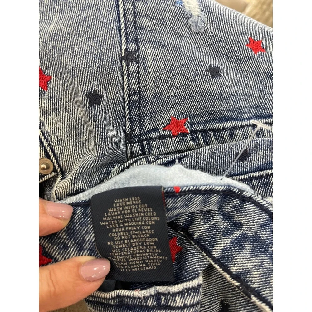 eXcuse Star Embroidered Distressed Denim Shorts Women 7/28W Blue Patriotic‎ Good